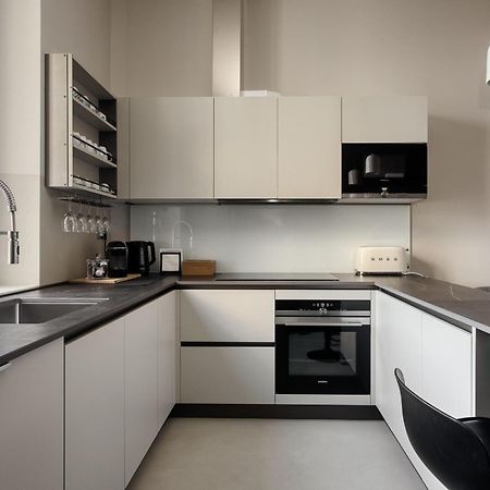 Апартаменты Navigli, 90 Square Meters, Free Parking Ripa Ticinese Милан Экстерьер фото