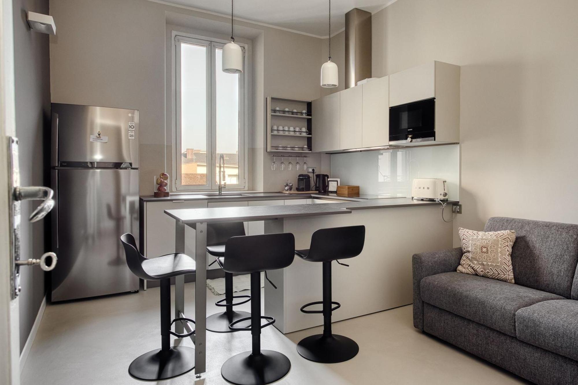 Апартаменты Navigli, 90 Square Meters, Free Parking Ripa Ticinese Милан Экстерьер фото