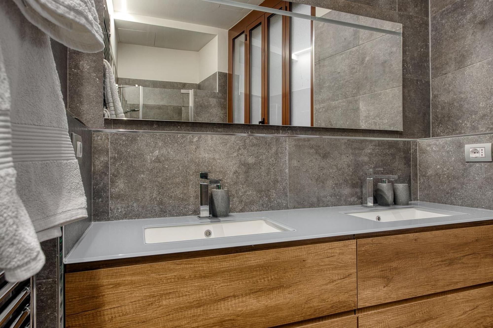 Апартаменты Navigli, 90 Square Meters, Free Parking Ripa Ticinese Милан Экстерьер фото